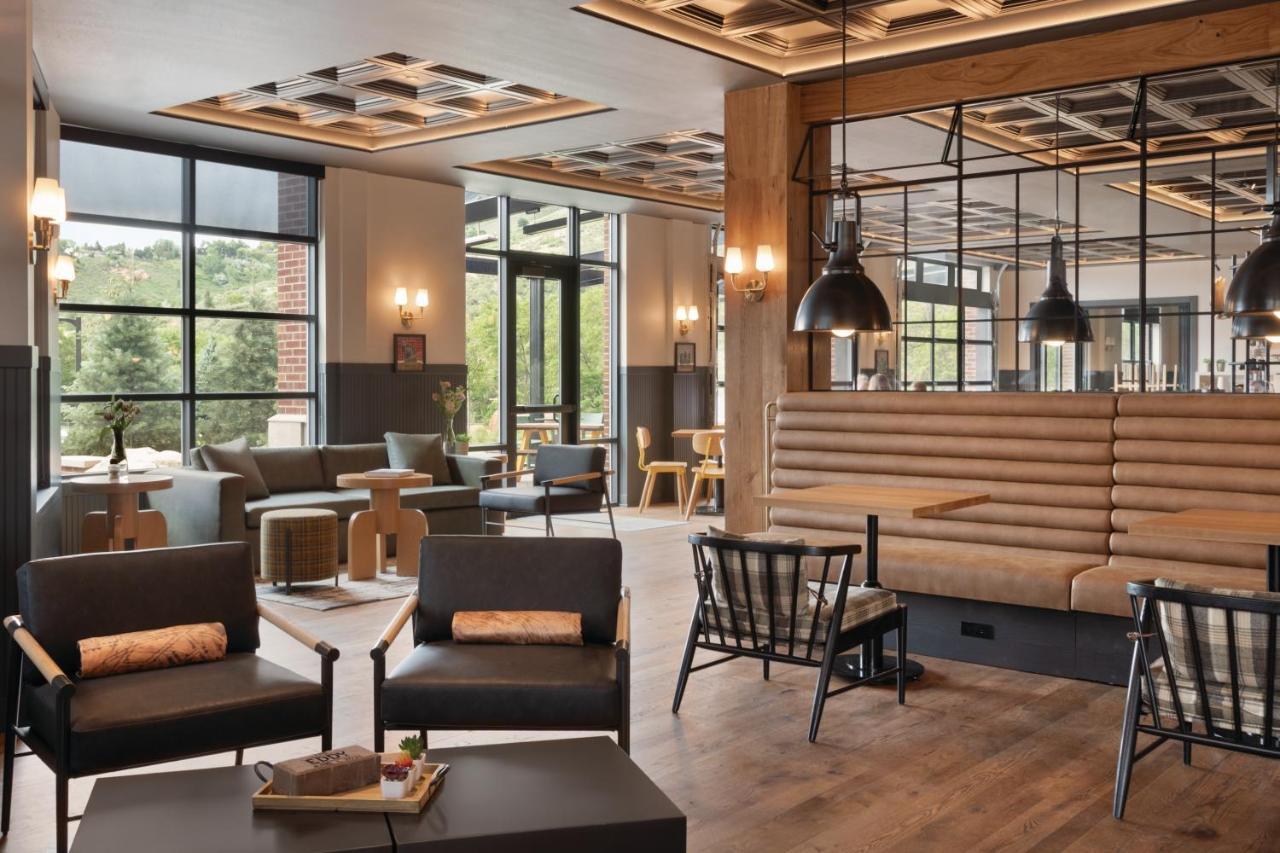 The Eddy Taproom & Hotel Голден Екстер'єр фото